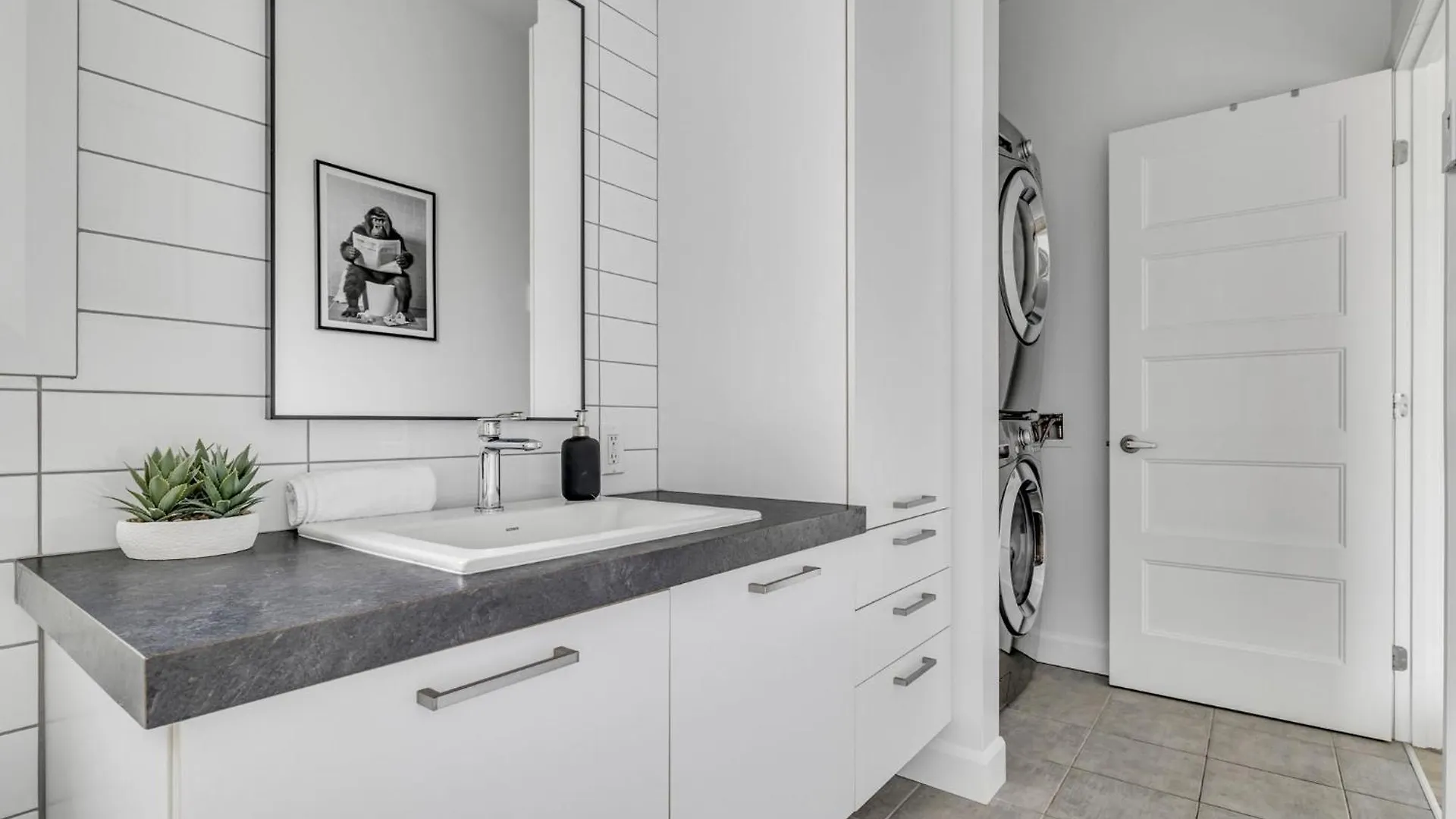 Magnifique Penthouse Au Centre Ville De Quebec 0*, Québec